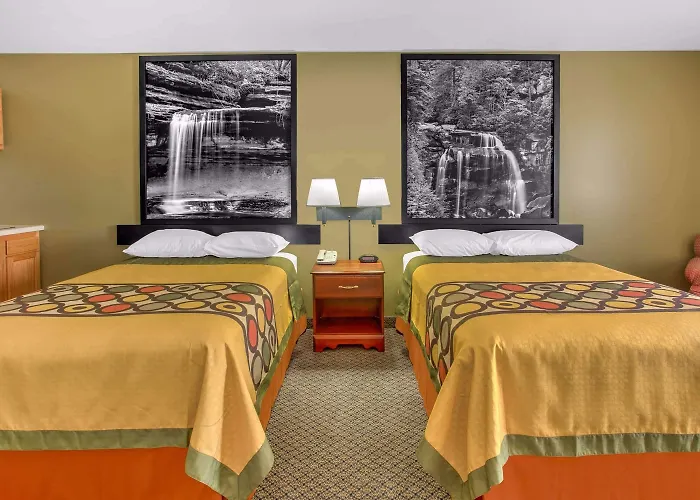 Super 8 By Wyndham Galva